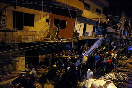 Dos suicidas con bombas causan una masacre en un barrio de Beirut